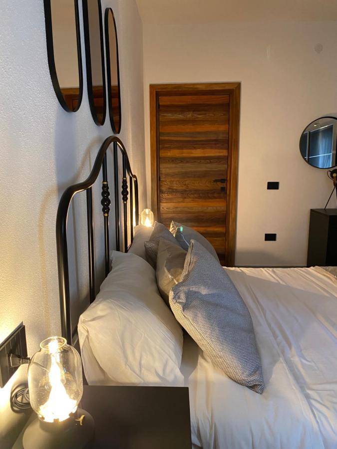 Il Vecchio Casale B&B Sedini エクステリア 写真